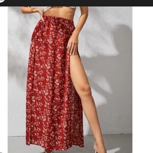 Burgundy floral print maxi skirt
